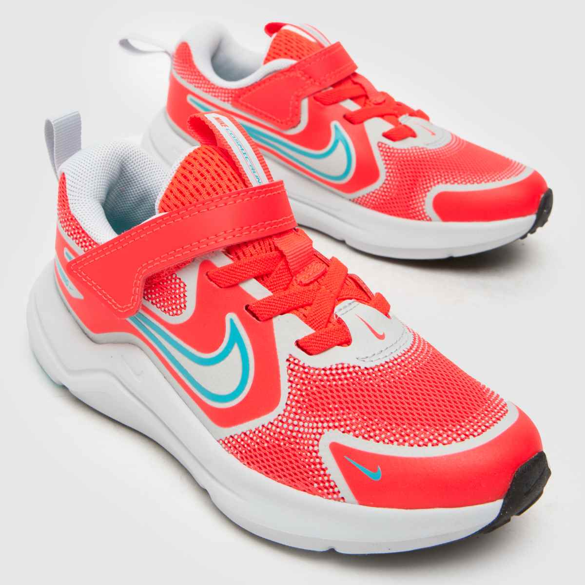 Rdeči športni copati Nike Cosmic Runner Junior