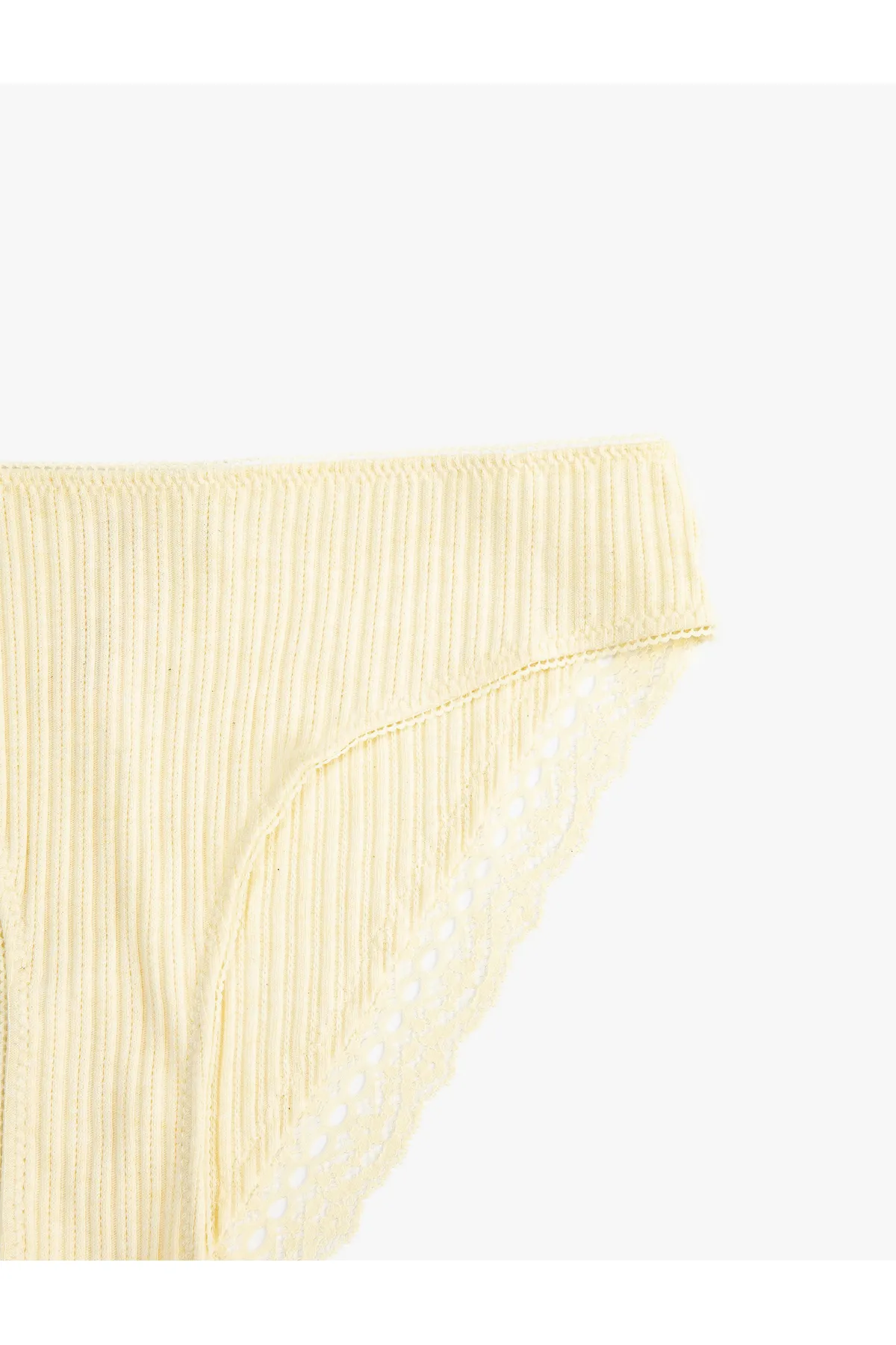 Koton  Slip aus strukturierter Spitze