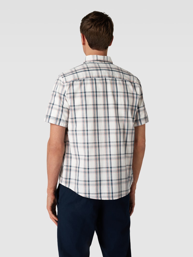 Freizeithemd mit Kentkragen in offwhite