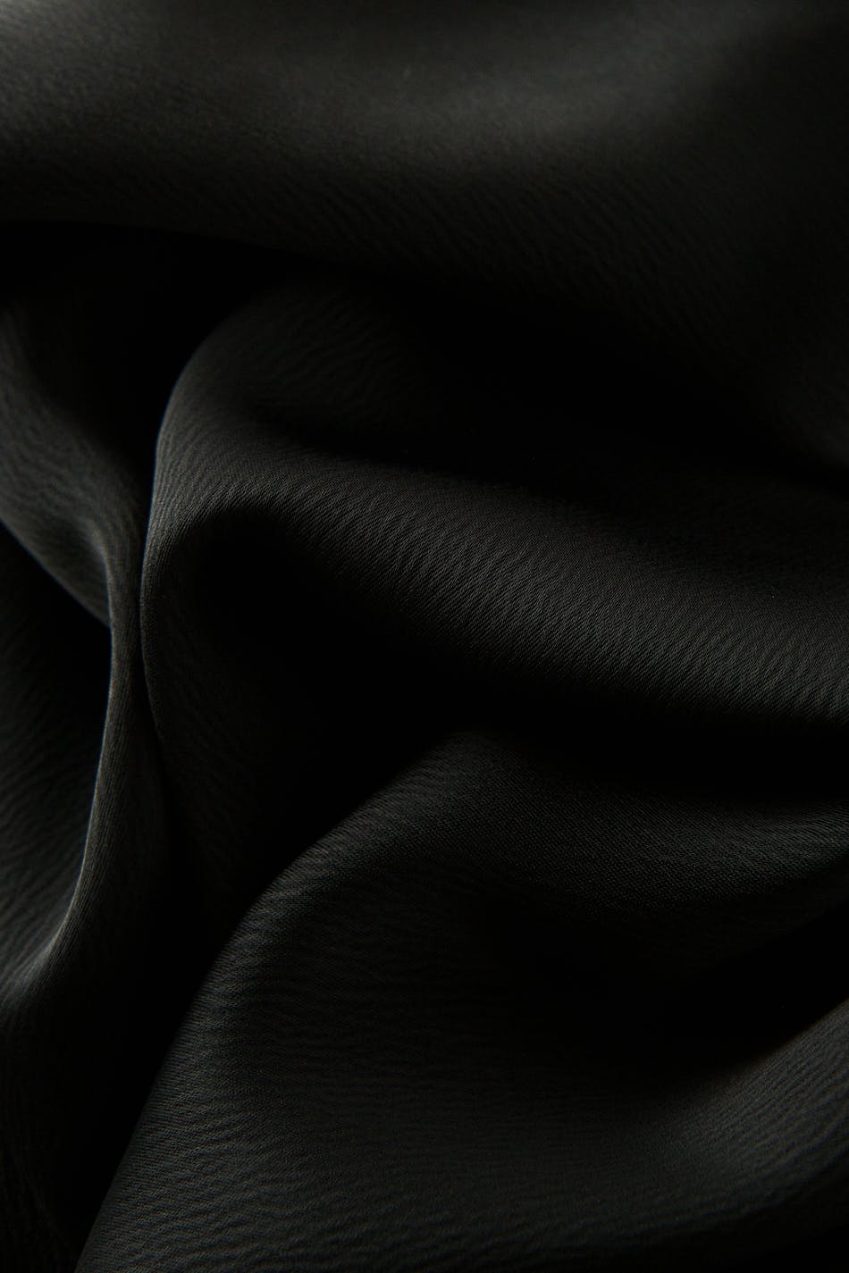 Maxi flowy satin skirt