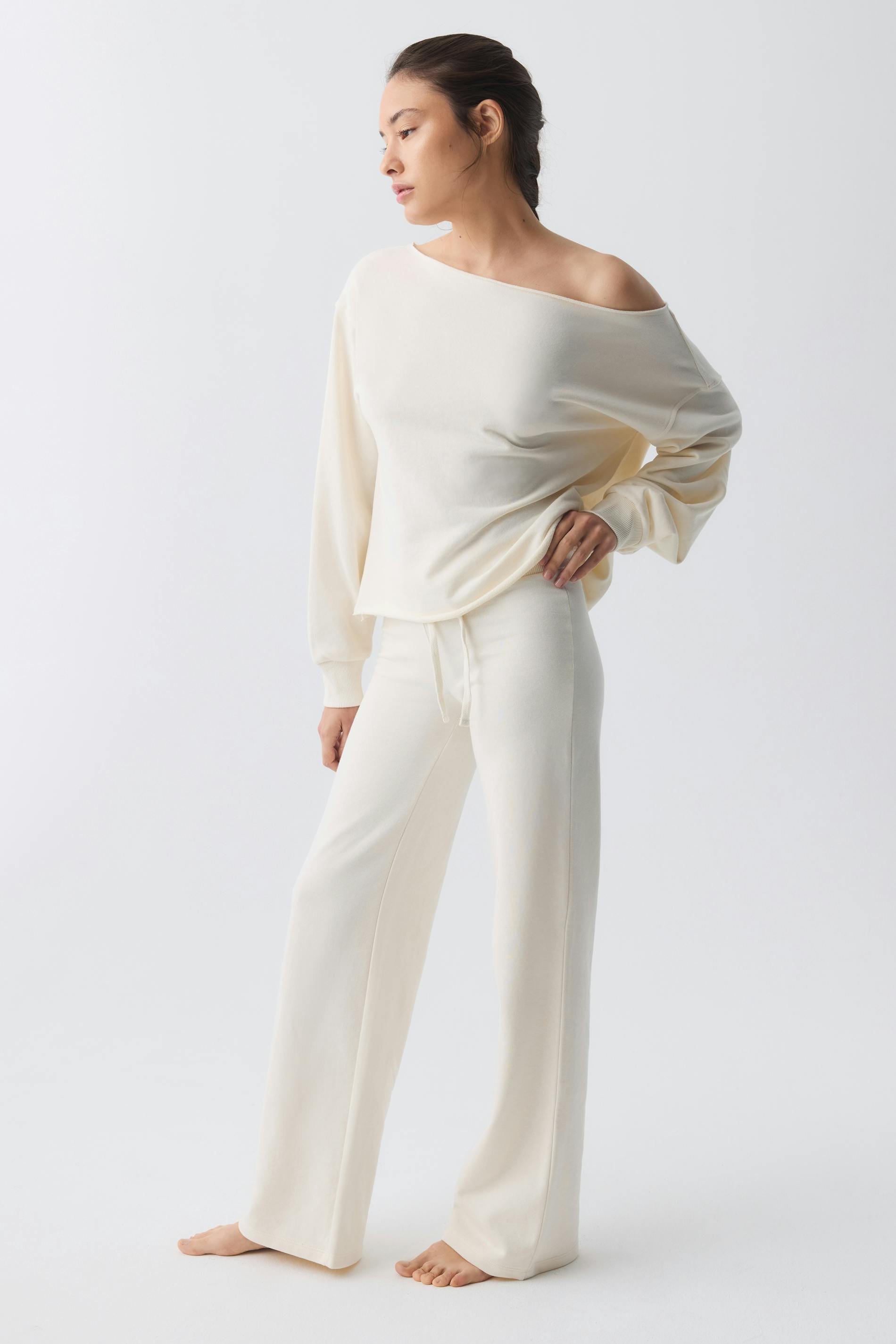 Slim low waist sweatpants