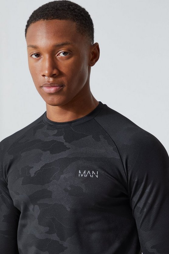Nahtloses Man Active Oberteil mit Camouflage-Print