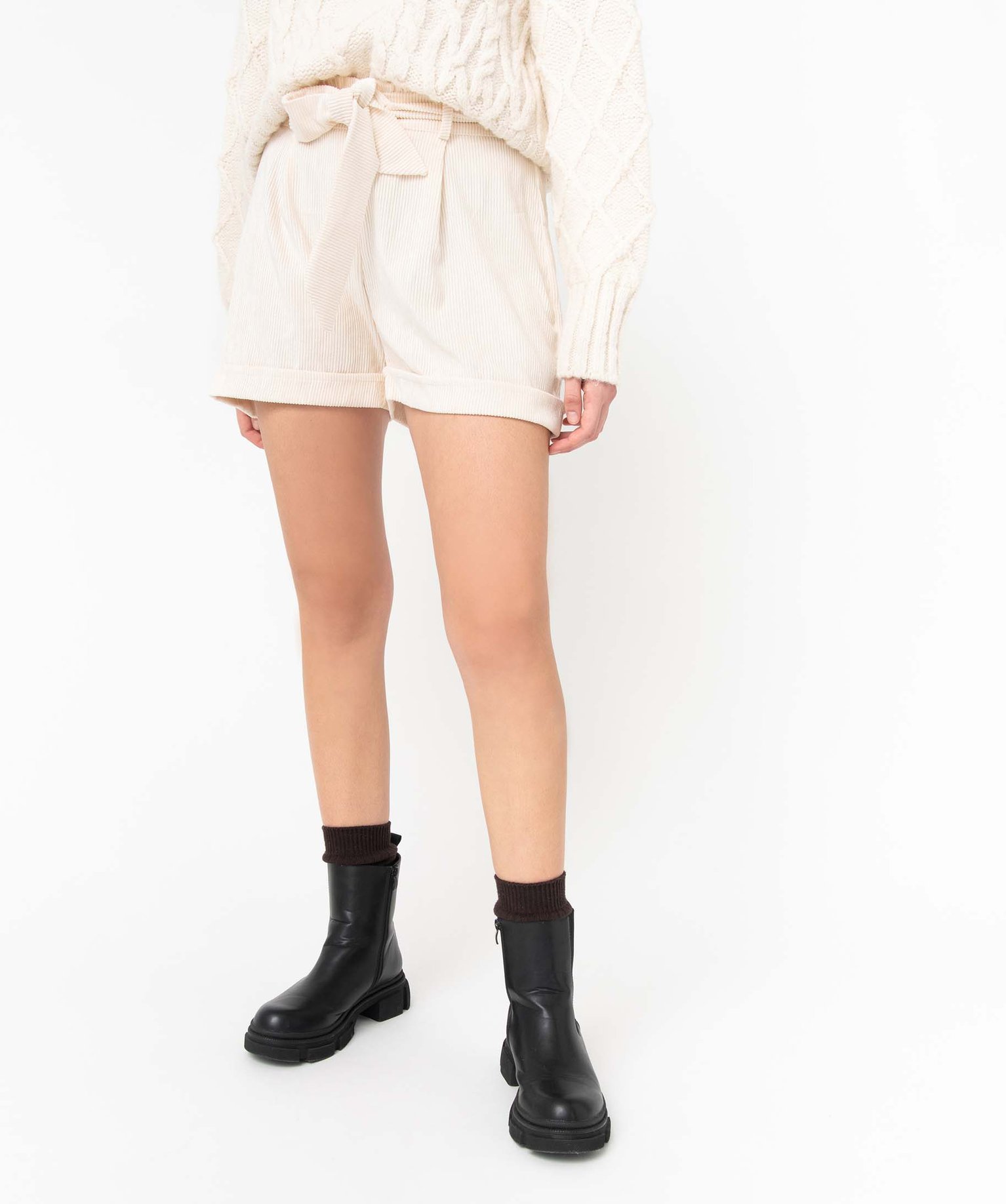 Short femme en velours ctelé coupe large ecru | GEMO