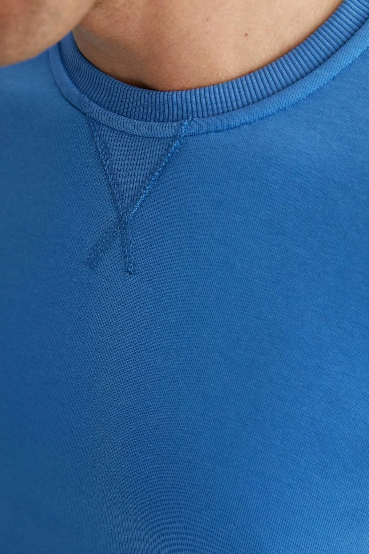 DeFacto  Sweatshirt mit normaler Passform
