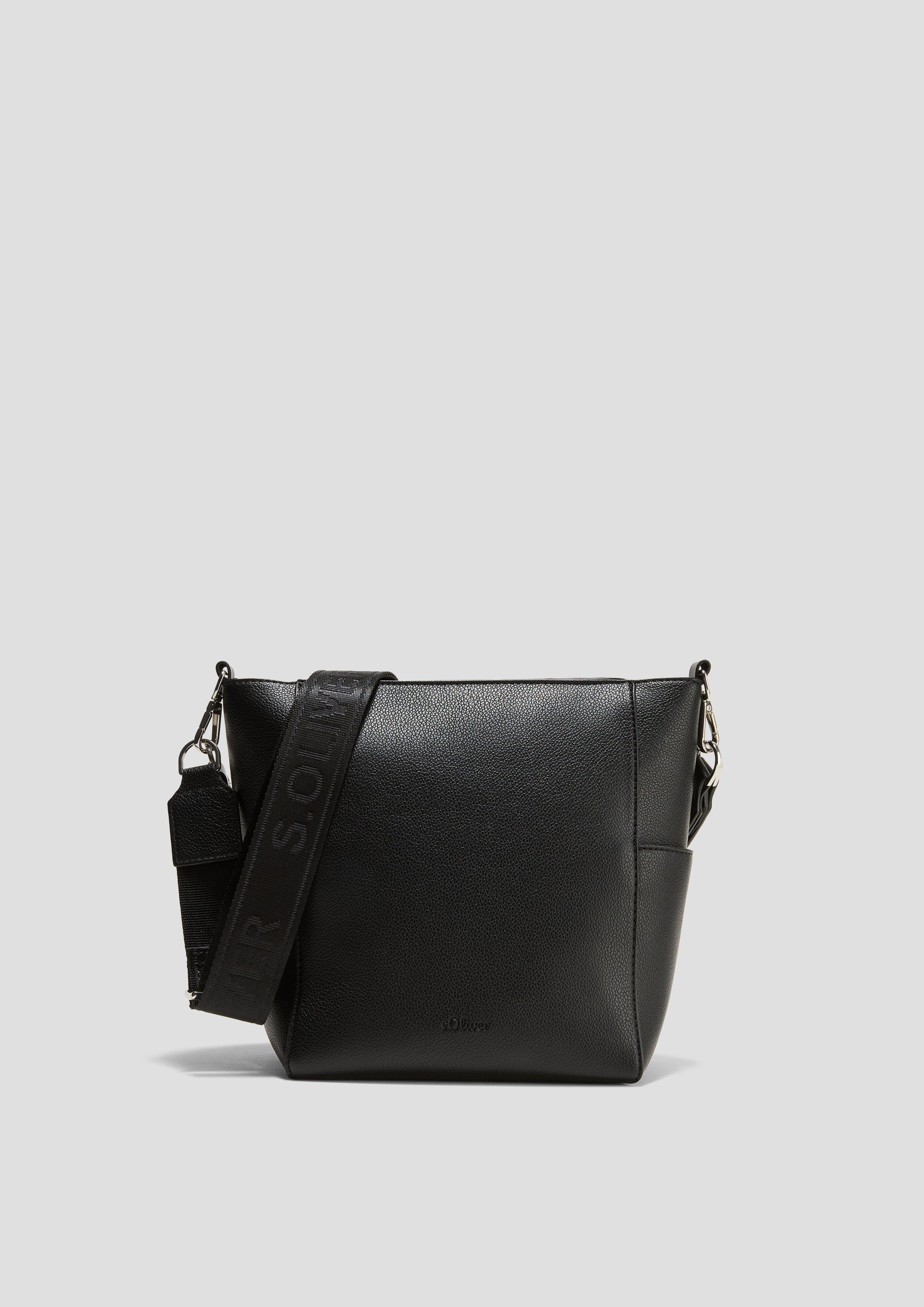 Shoulder Bag mit Logo-Schultergurt  2141328-9999