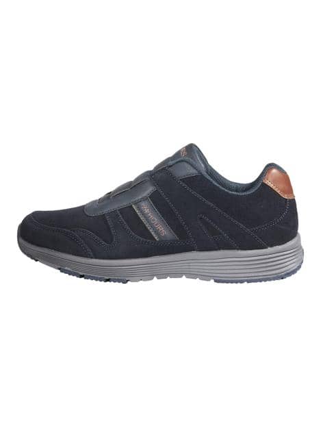 Sneaker mit weichem Veloursleder