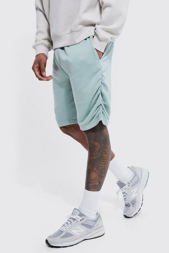 Slim-Fit Jersey-Shorts mit seitlicher Raffung