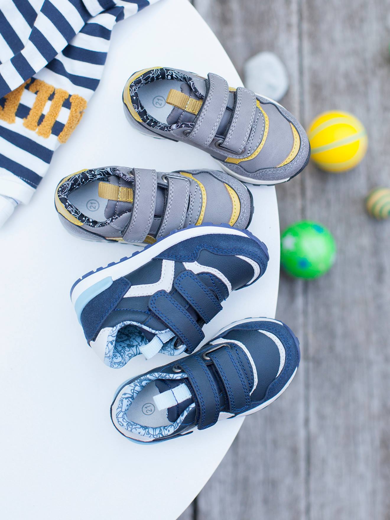 Vertbaudet Jungen Baby Sneakers, Klett - grau