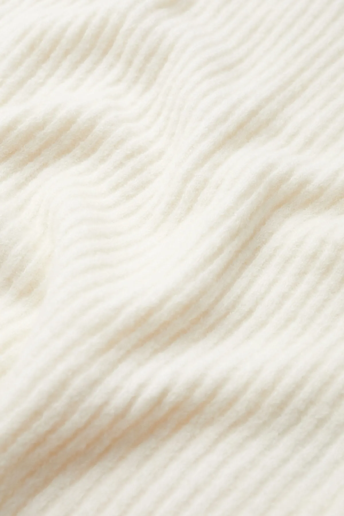 MANGO  Ecrufarbener Damenpullover 27002887