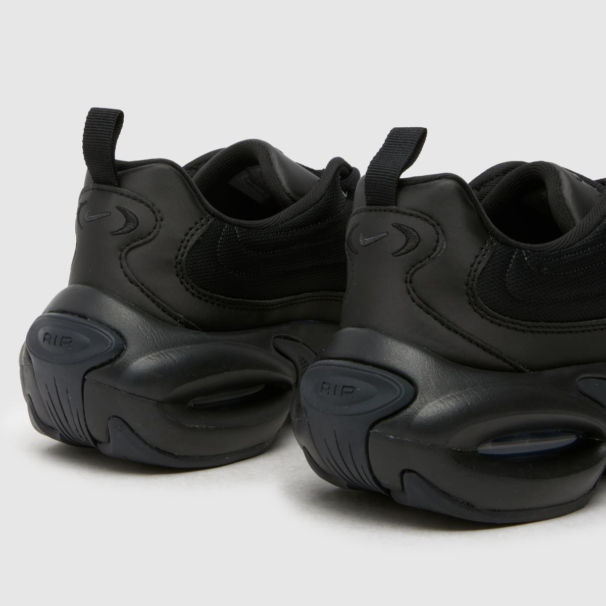 Tenisky Nike Air Max Portal v černé barvě