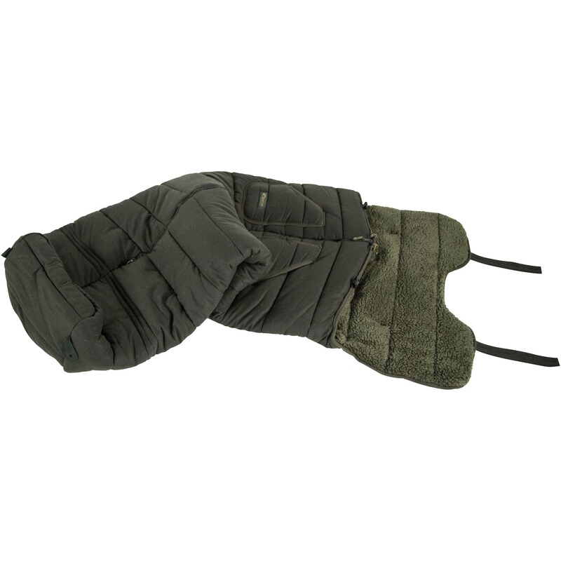 Carinthia Ansitzsack mit Teddyfell