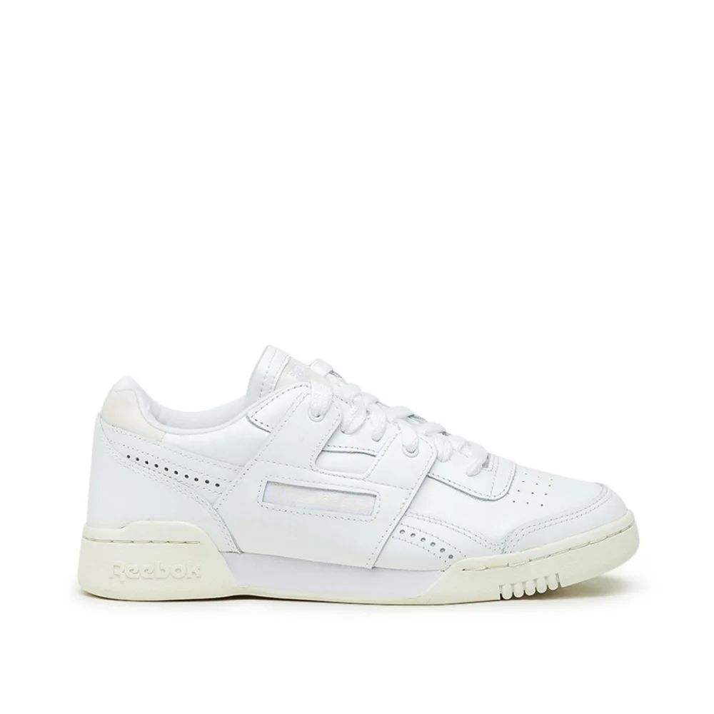 Reebok Workout Lo Plus FV2381 / weiss