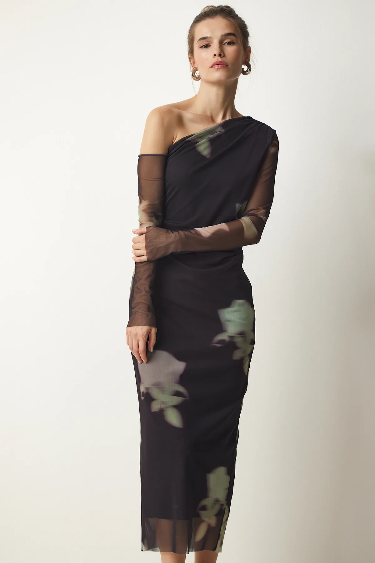 Happiness İstanbul  Schwarzes One-Shoulder-Chiffonkleid mit Muster für Damen DP00192