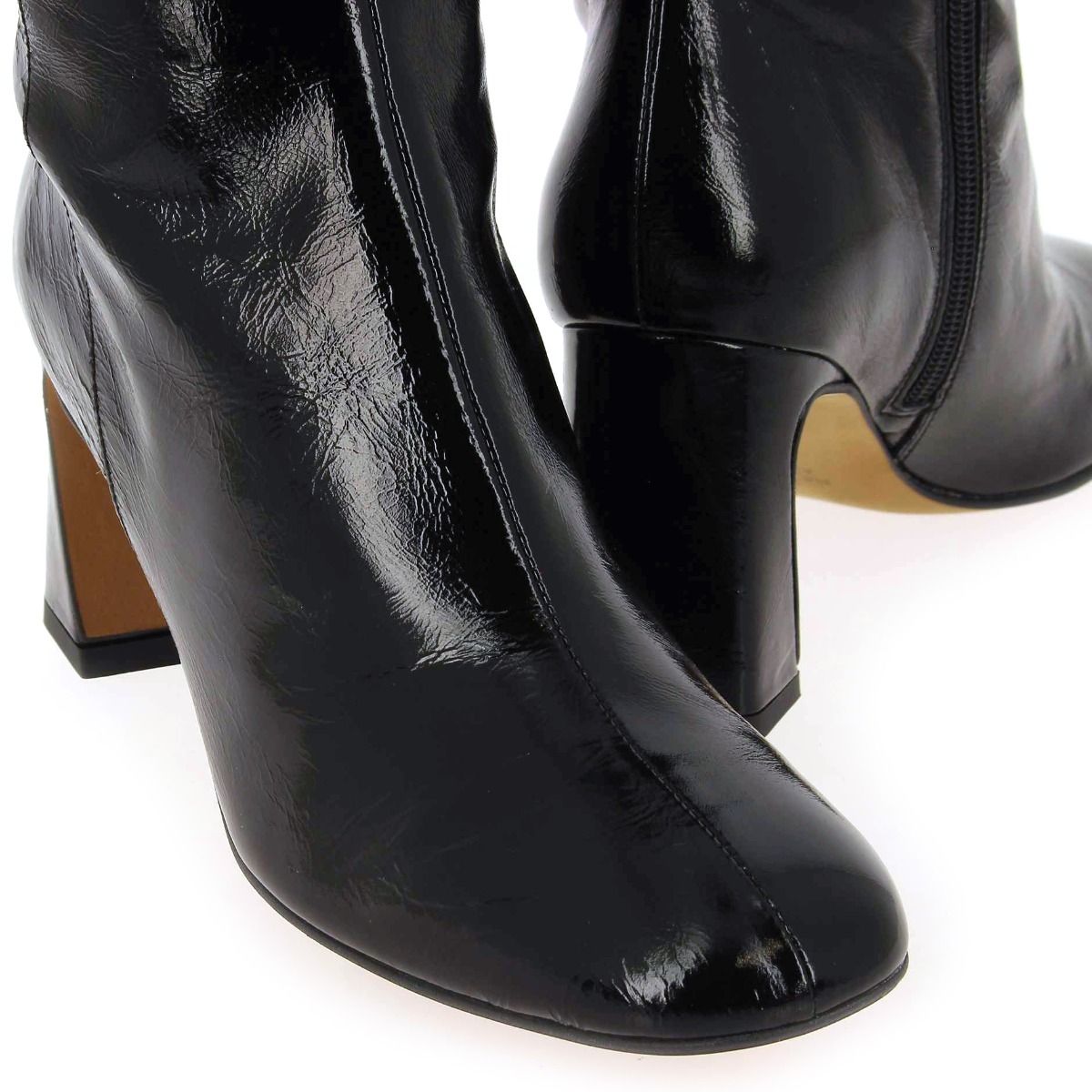 Angel Alarcon  23596-303A - Noir
