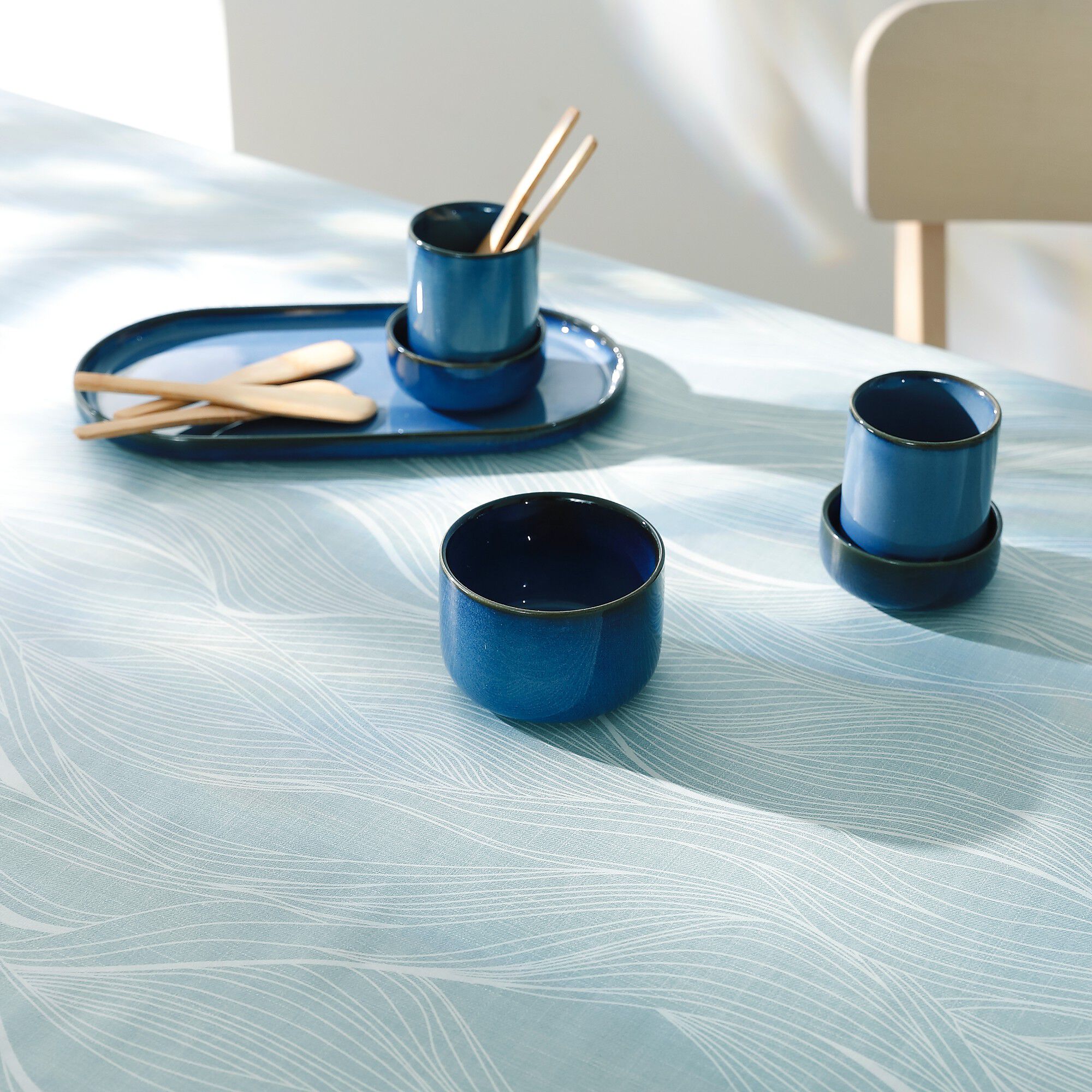 Nappe toile cirée imprimée vagues
