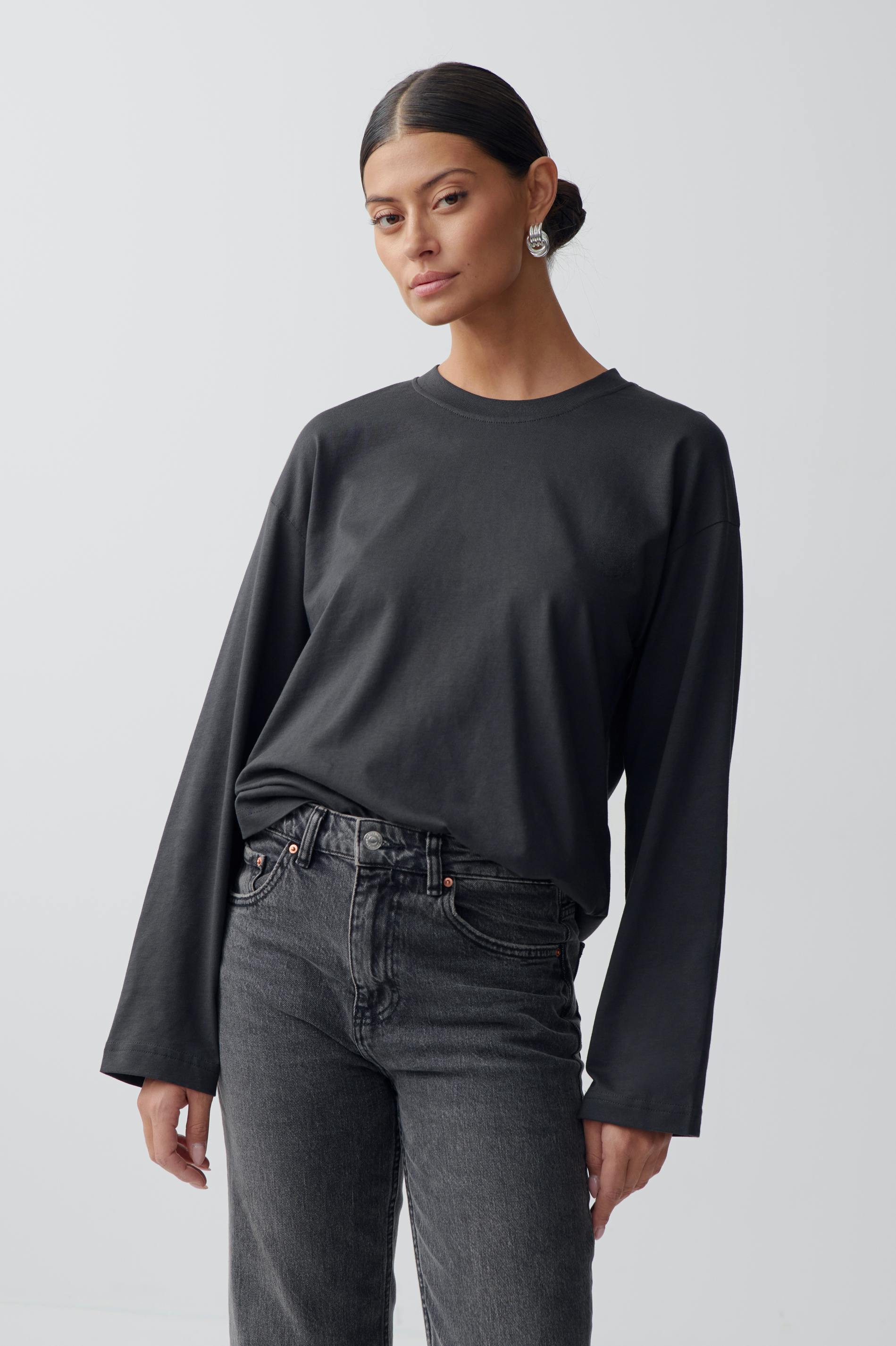 Long sleeve tee