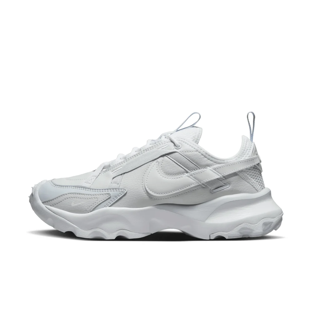 Nike TC 7900 Premium PRM 2 FB8941-043 / grau