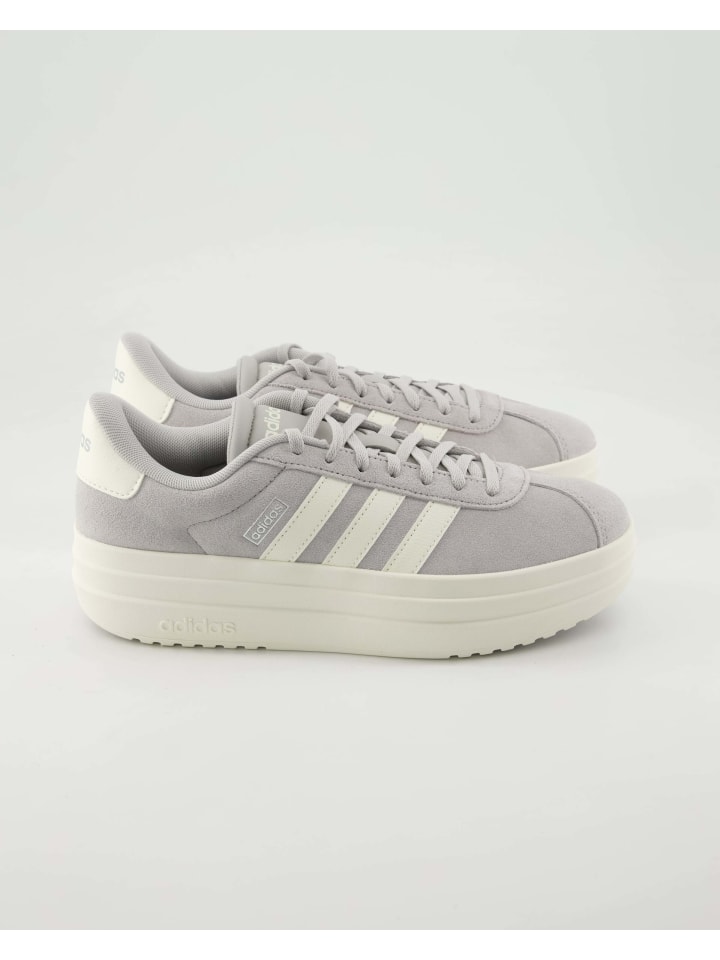 adidas Sportliche Schnürschuhe in Grau günstig kaufen