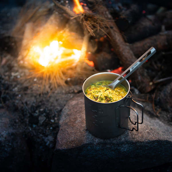 VEGAN DAAL WITH RICE - Outdoor Essen