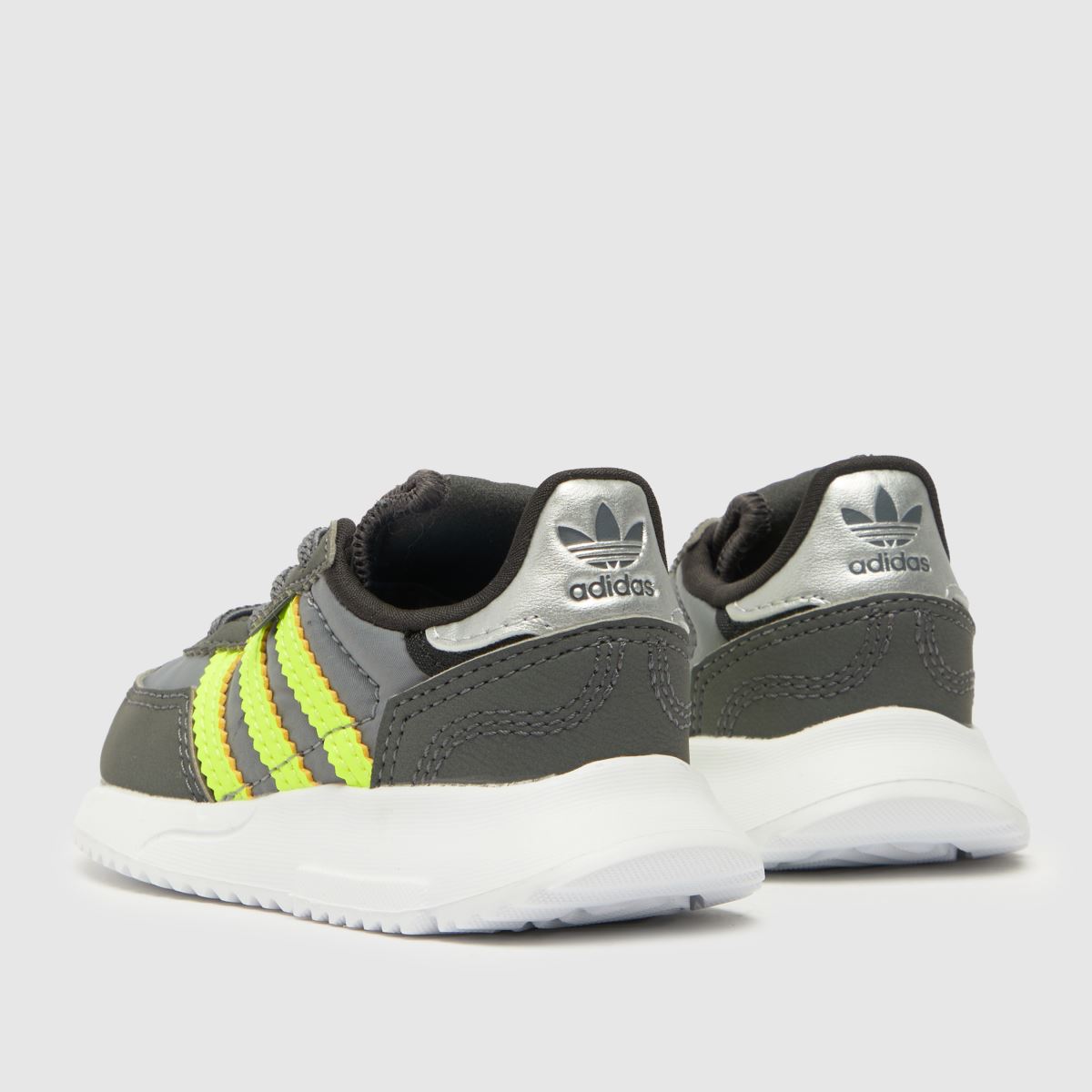 adidas mörkgrå retro f2 pojkar småbarnsskor