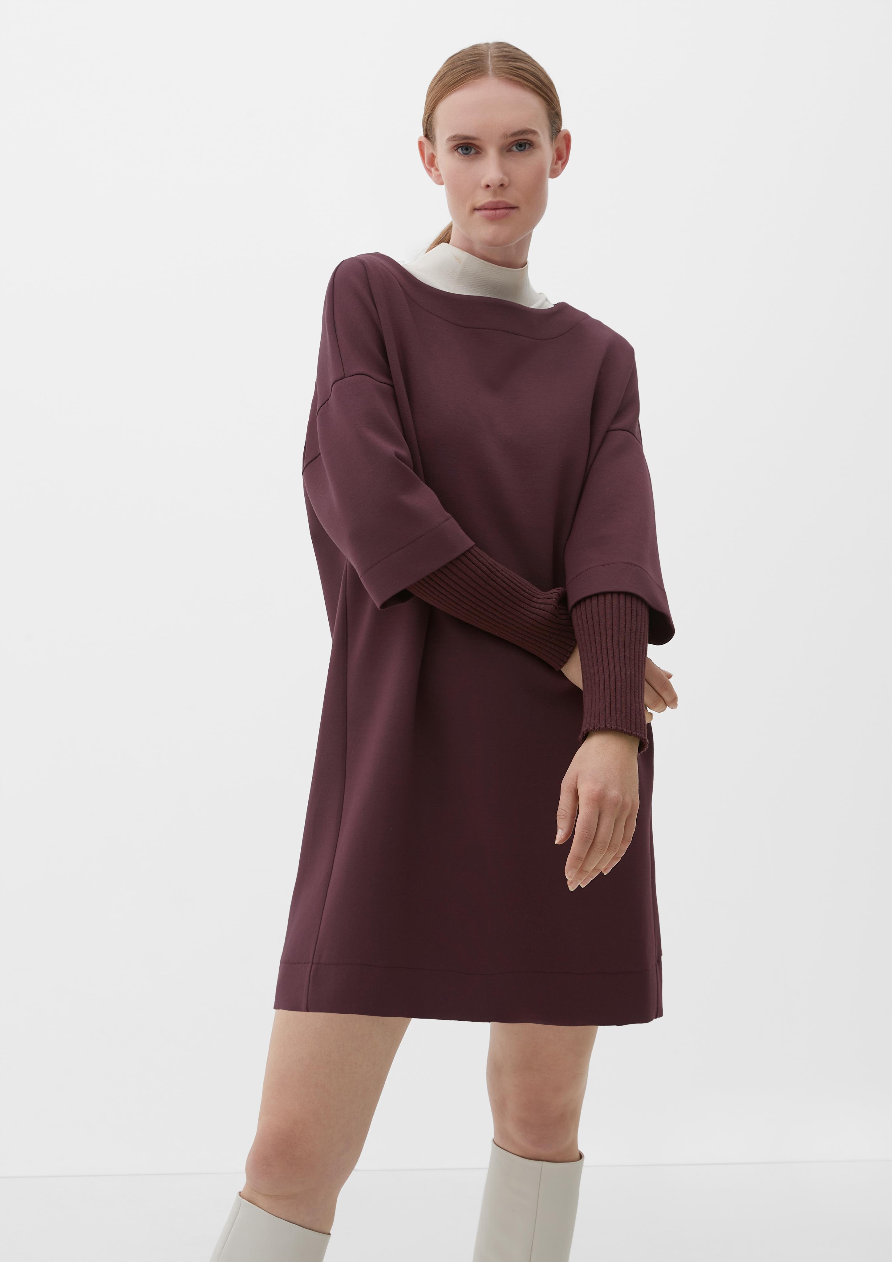 Sweatkleid mit gerippten Ärmeln  2118984-4989