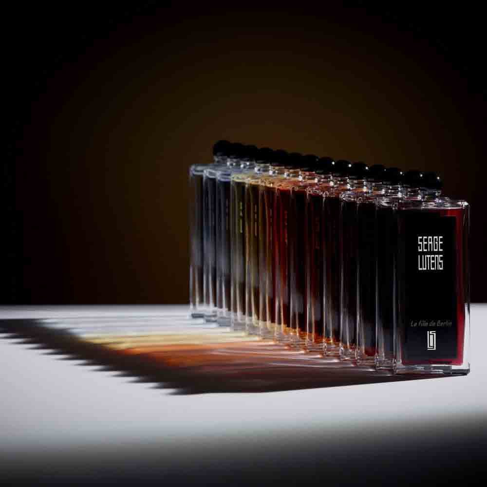 SERGE LUTENS Collection Noire Un bois vanille Eau de Parfum Nat. Spray