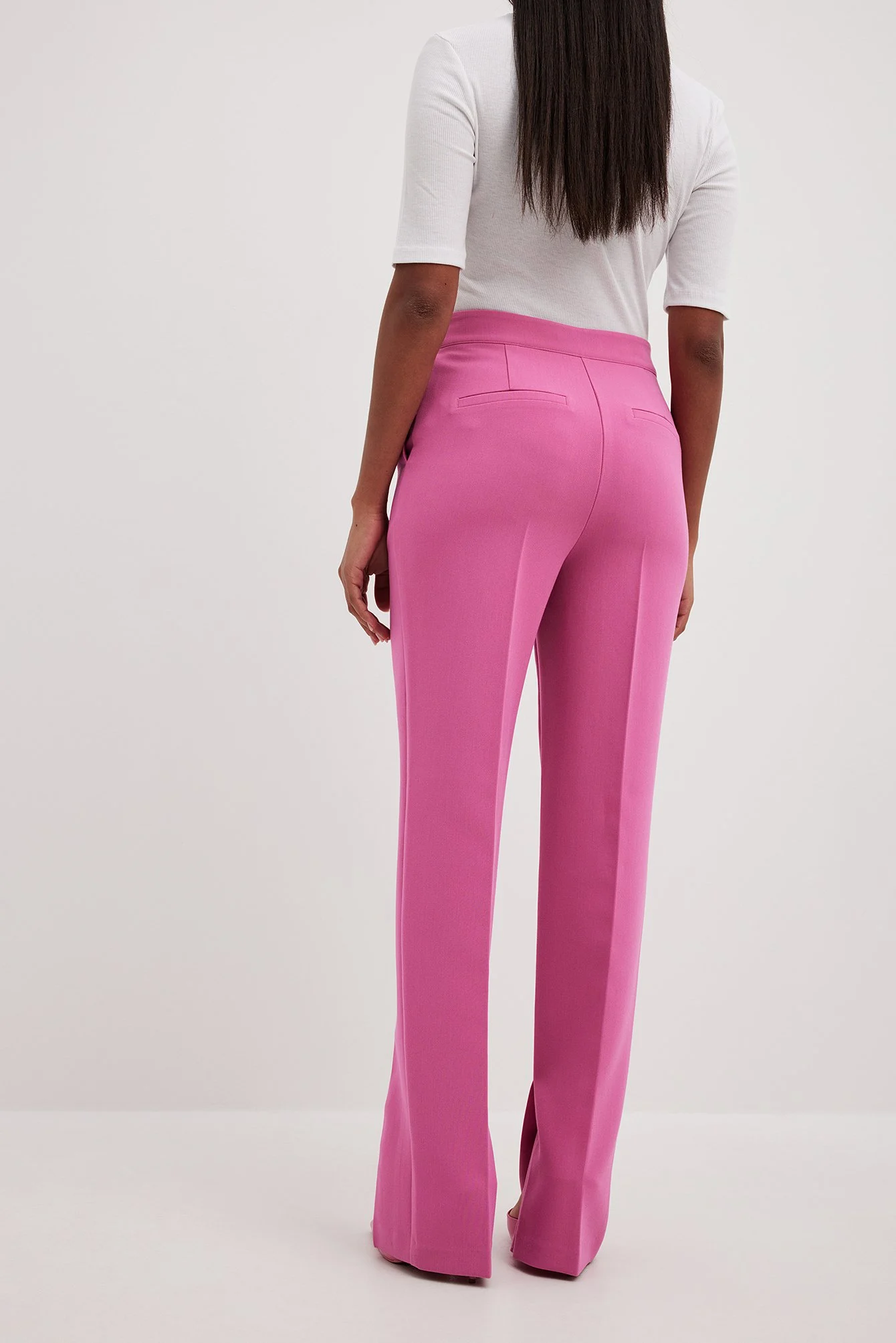 Gerade Hose mit Seitenschlitz