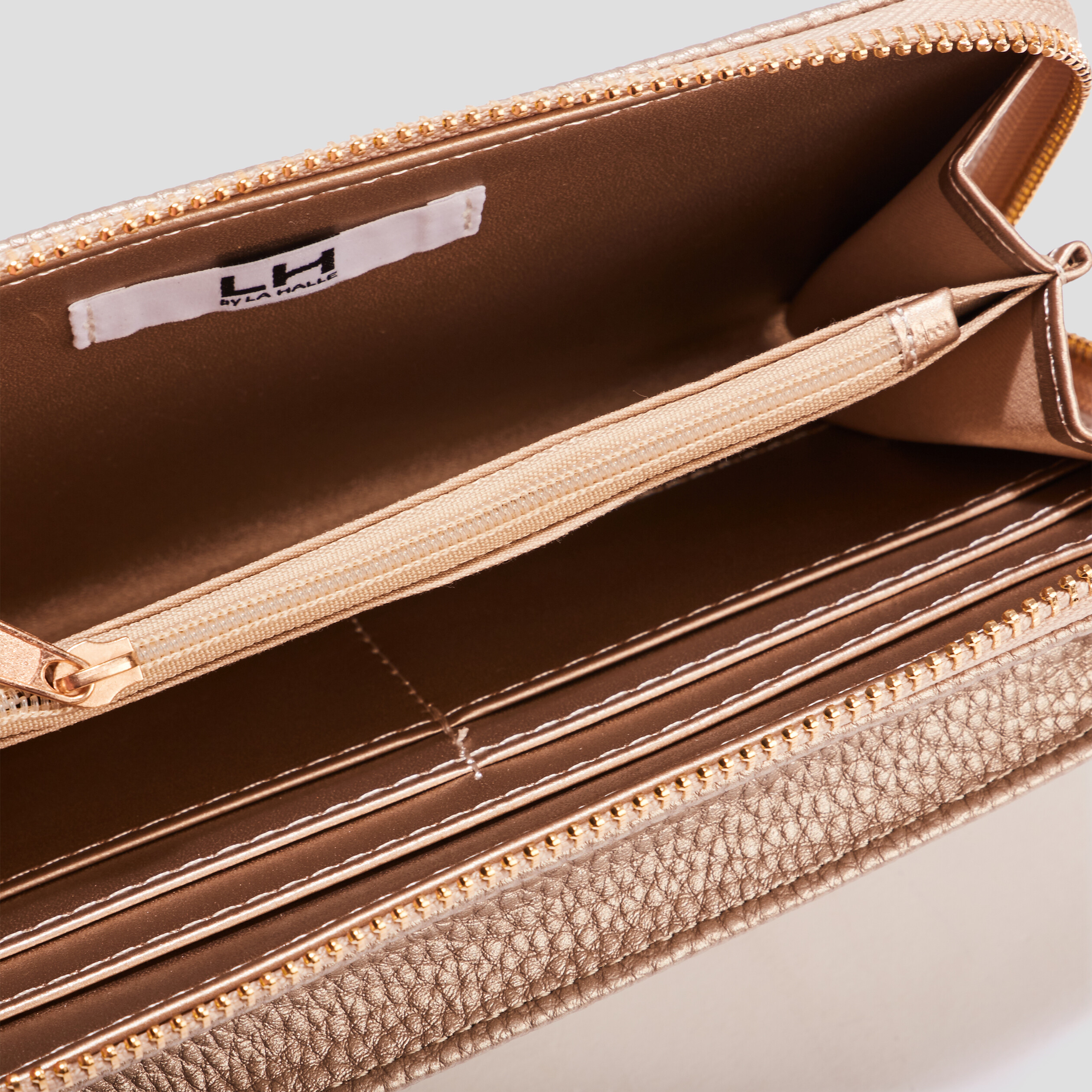 Sac pochette à bandoulière couleur or femme | La Halle