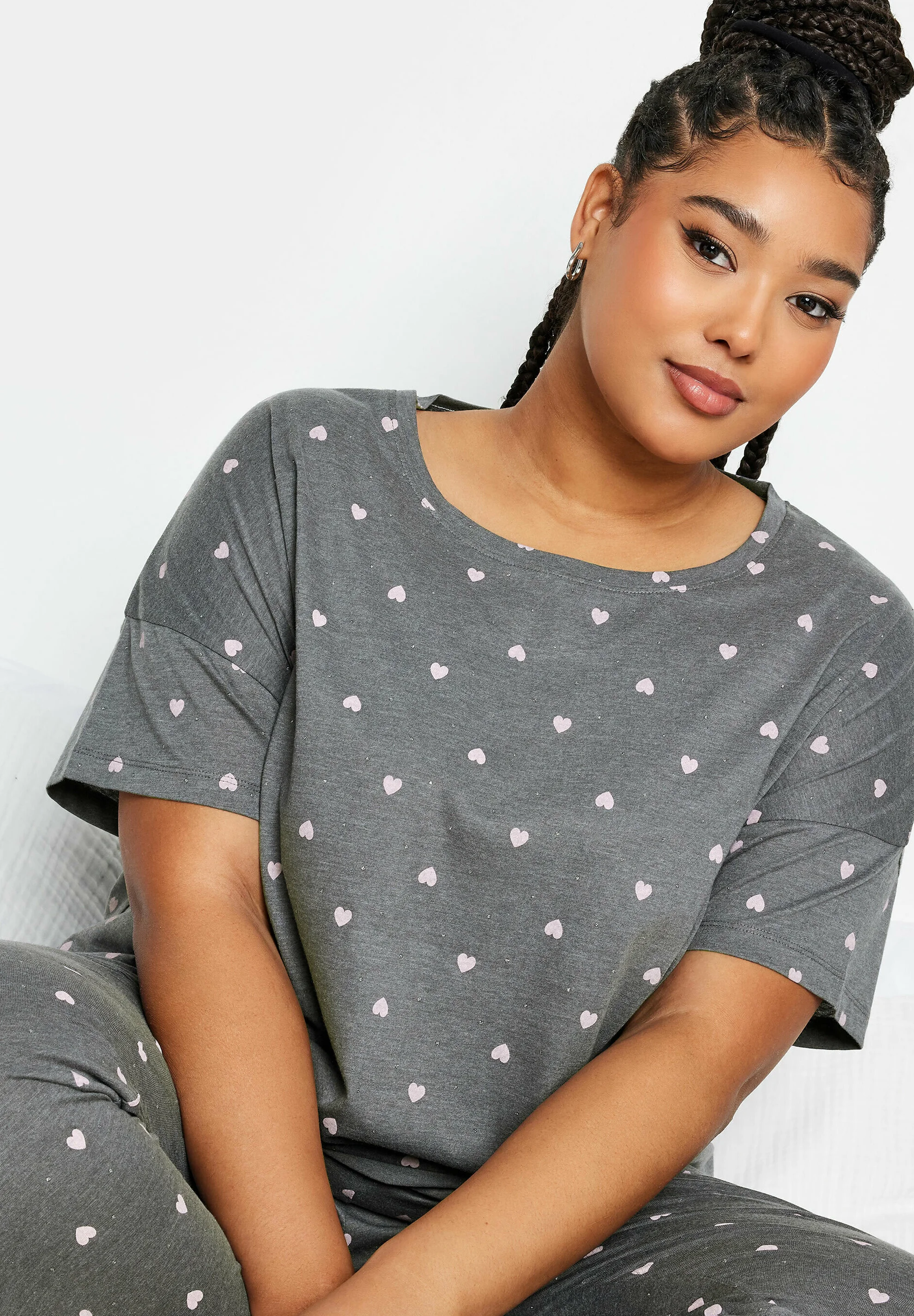 Conjunto MINI CORAZÓN Yours Clothing - Pijama
