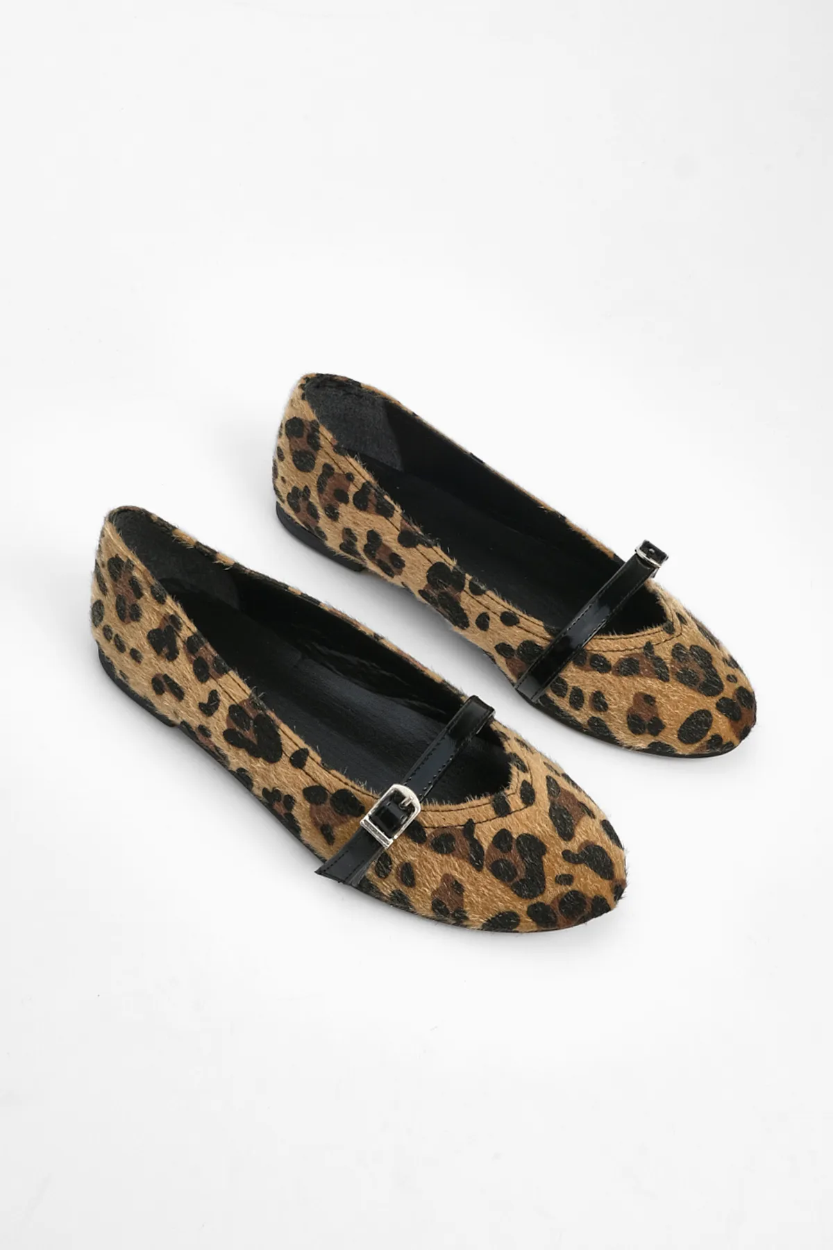 Marjin  Damen Ballerinas mit Riemen Tariz Leopard