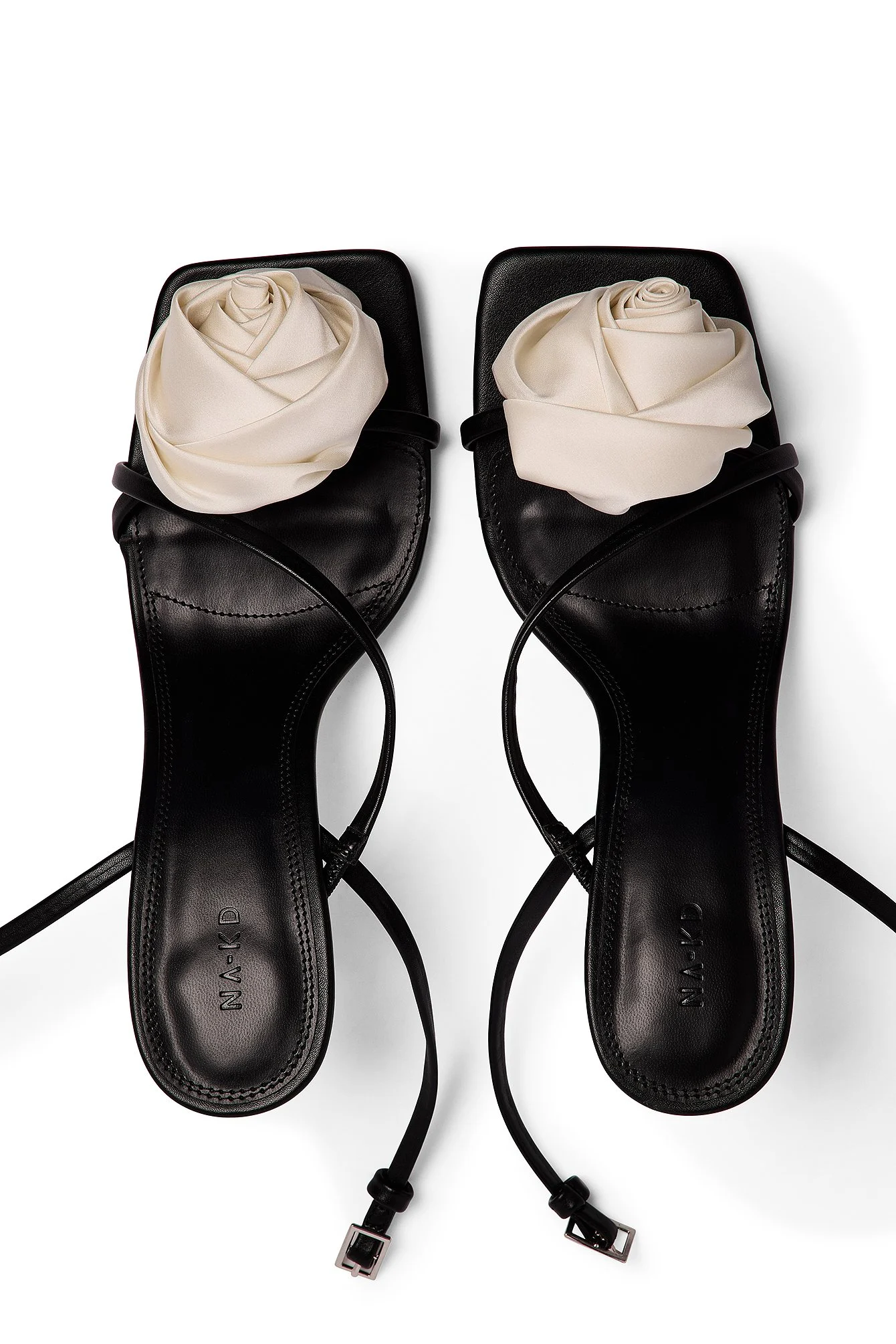 Contrast Rose Heels