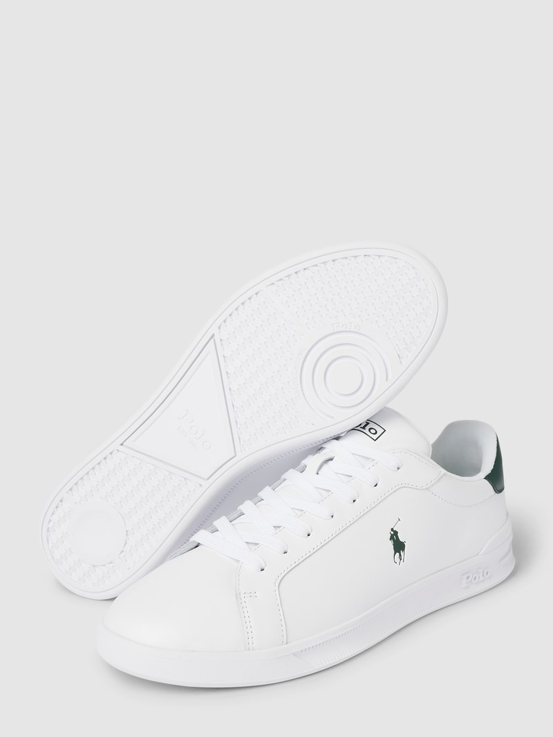 Sneaker mit Label-Print in weiß