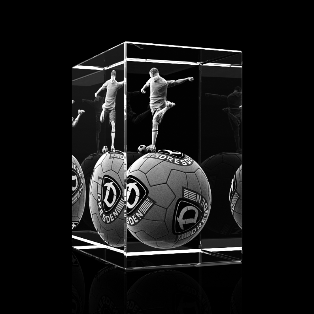 Glasquader Ball Dynamo Logo