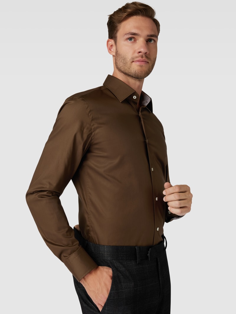 Regular Fit Business-Hemd mit Kentkragen Modell 'HANK' in olivgrün