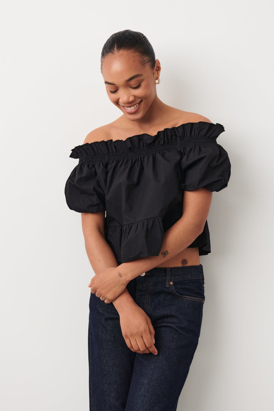 Offshoulder blouse