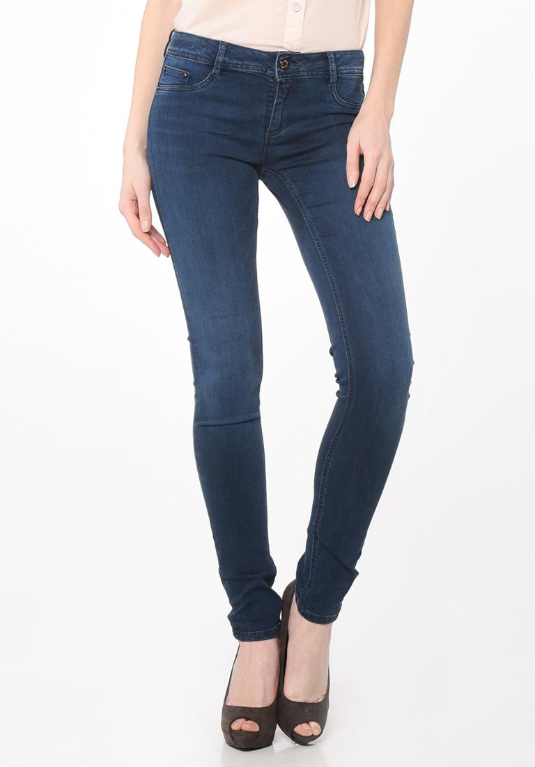 ZENIA  Jeans coupe skinny légèrement délavé