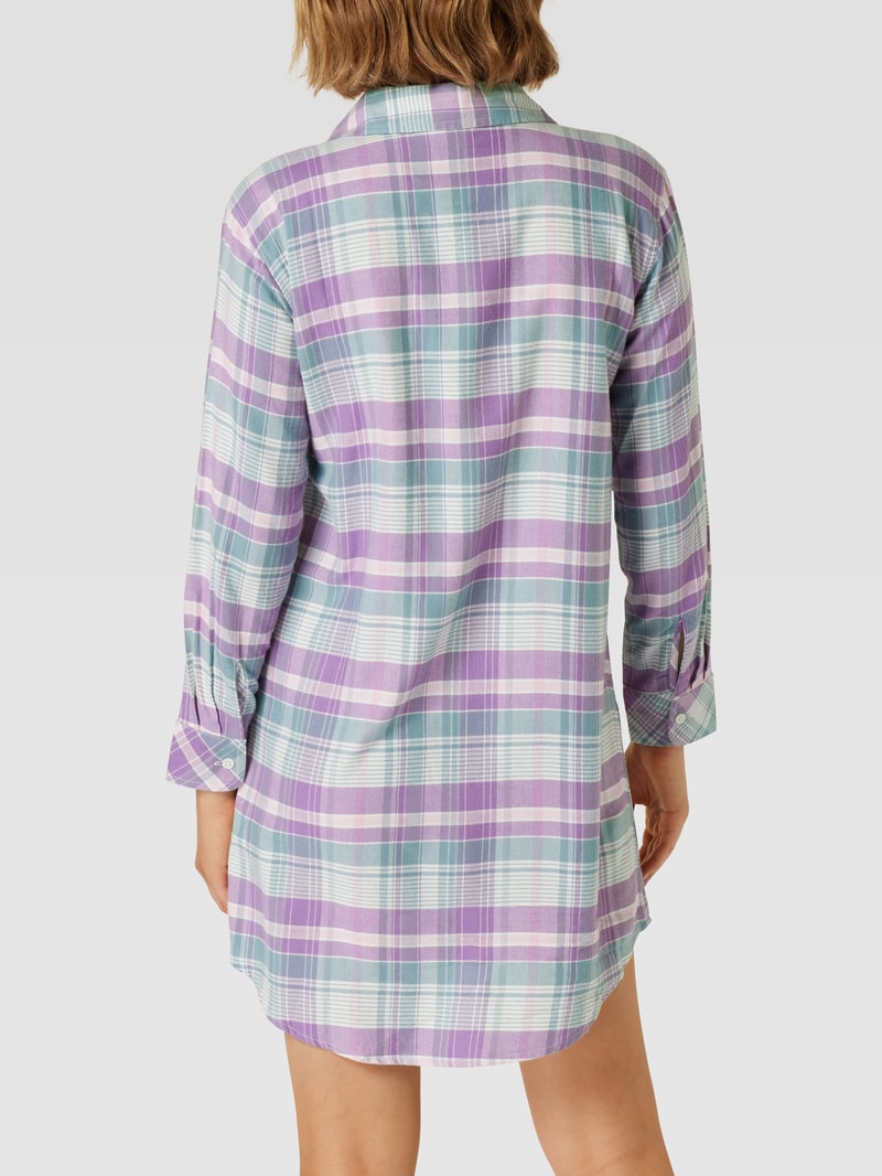 Nachthemd mit Label-Stitching in lila
