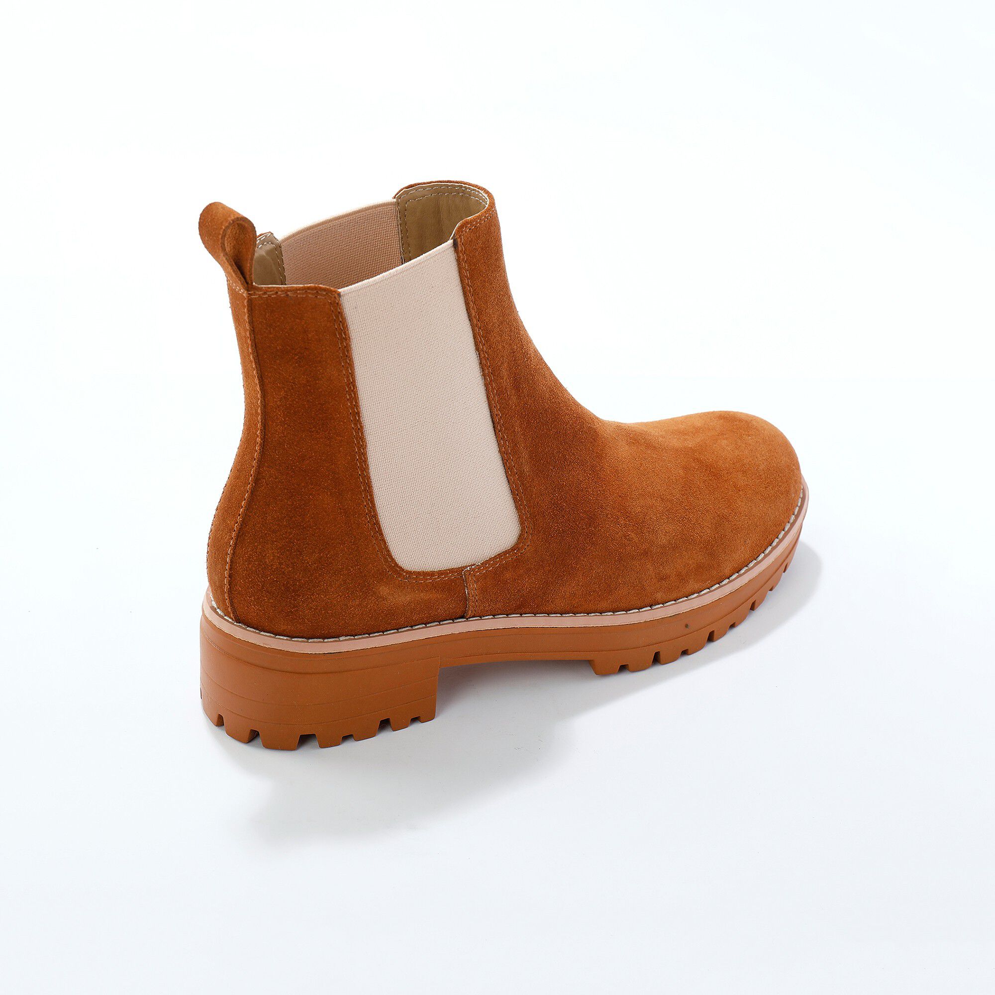 Boots chelsea croûte de cuir, semelle crantée épaisse