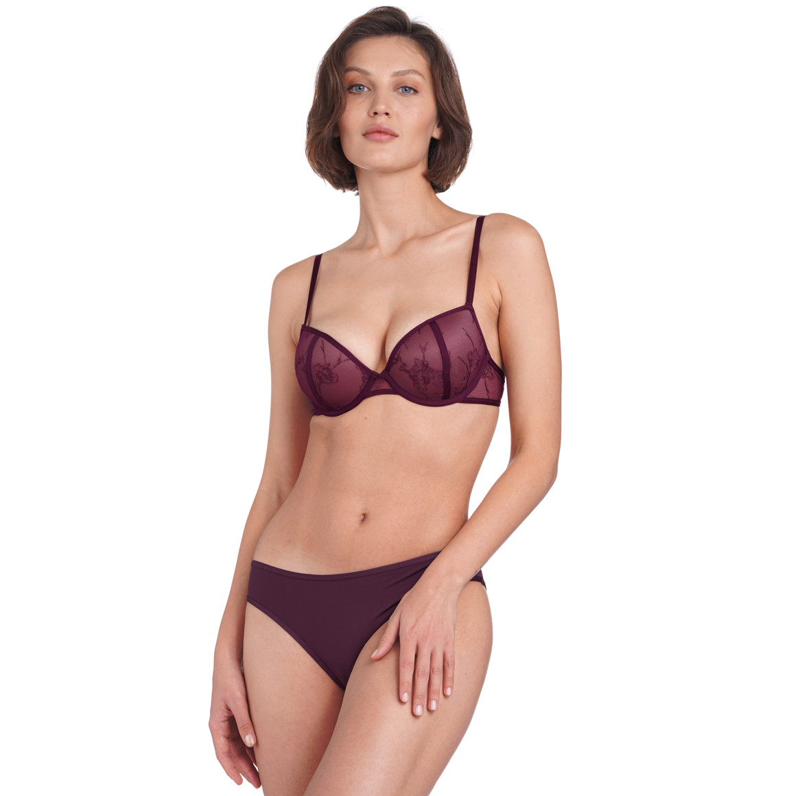 Damen Slip mit floraler Stickerei