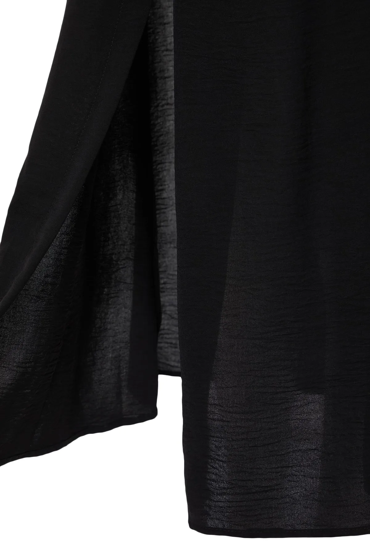 Trendyol Modest  Schwarze Jacke mit Krawattendetail