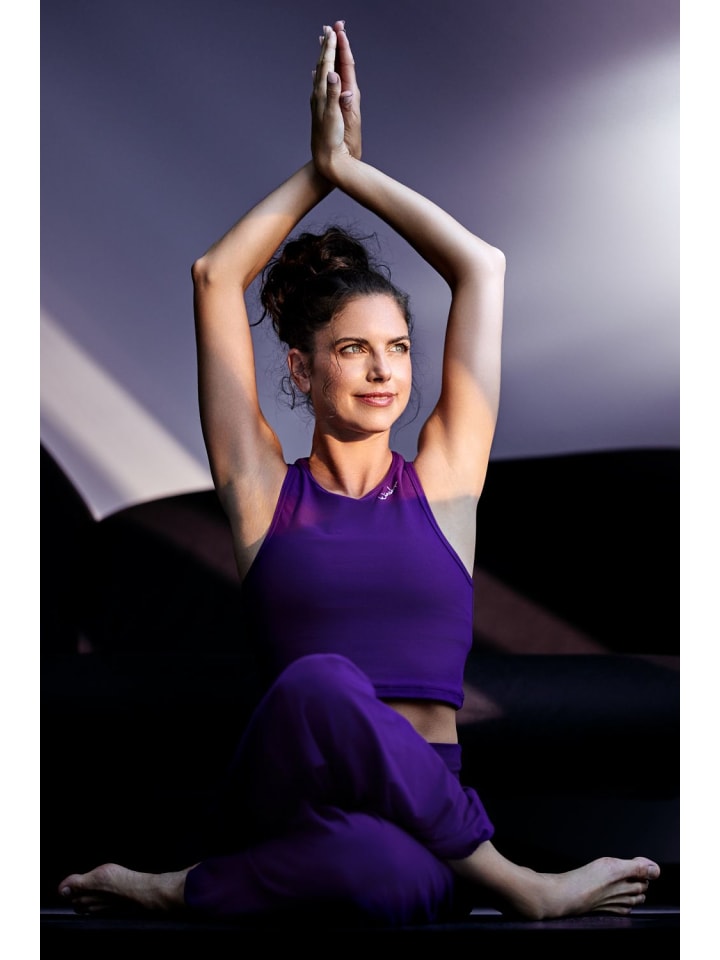 Winshape Functional Light and Soft Cropped Tanktop AET135LS in dark plum günstig kaufen