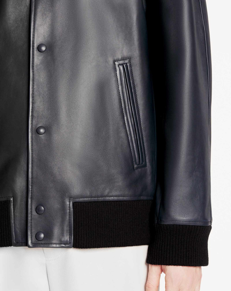 BLOUSON EN CUIR EFFET KIMONO