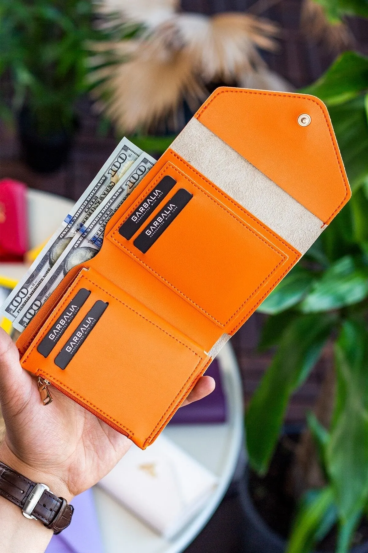 Garbalia  Columbia Mini-Geldbörse für Damen aus veganem Leder in Orange mit Münzfach und losem Kartenhalter