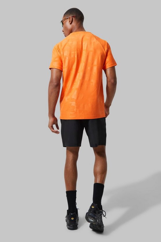 Man Active Camouflage Raglan Performance T-Shirt