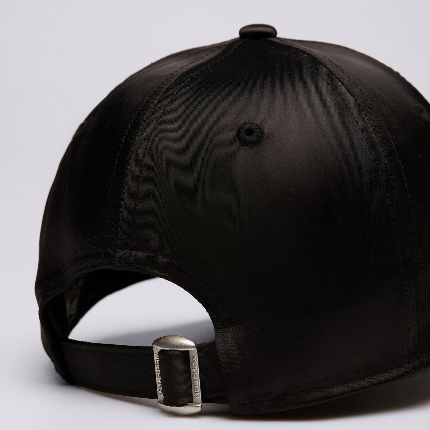 NEW ERA MÜTZE WMNS SATIN 940 NYY NEW YORK YANKEES Schwarz