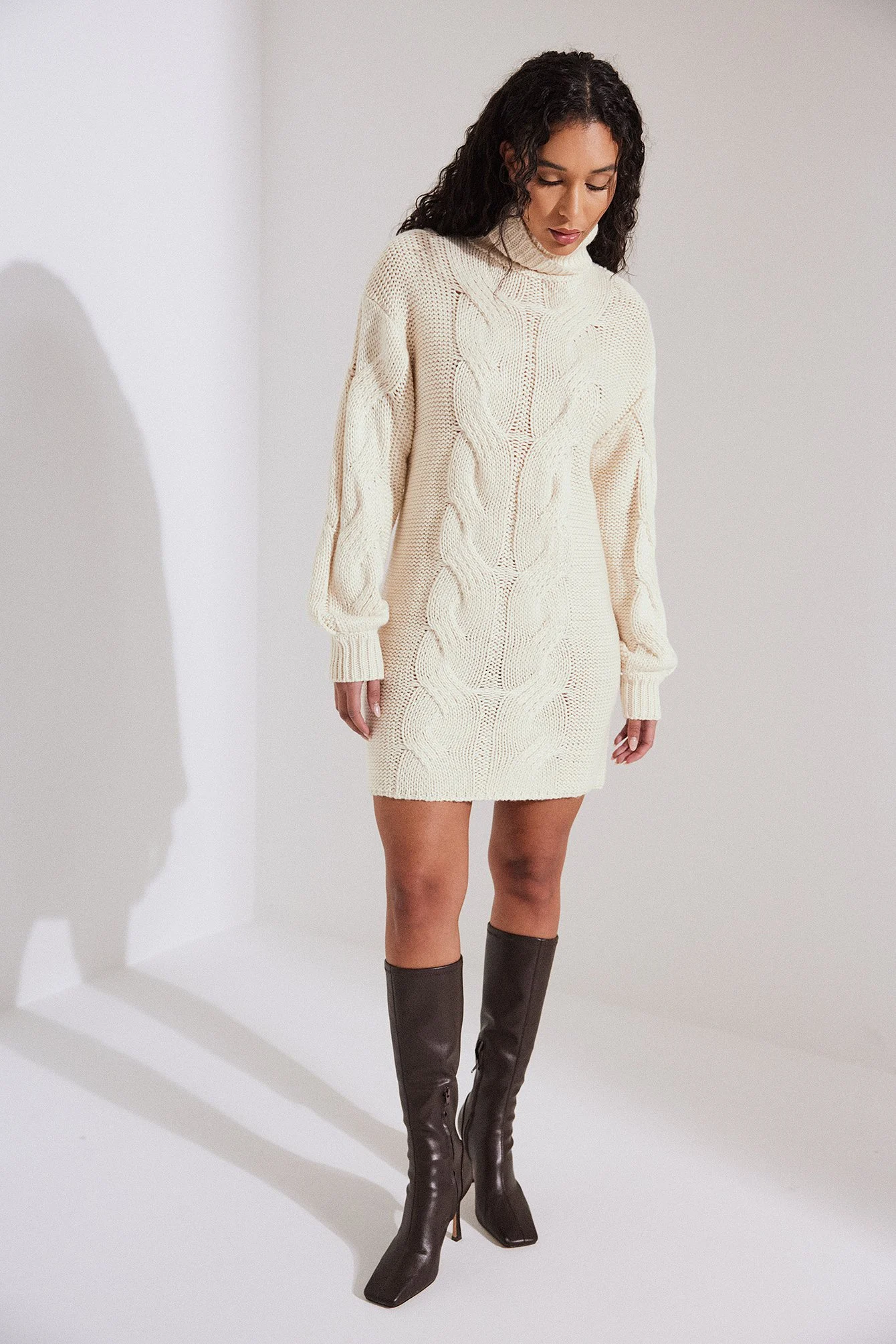 Minikleid mit Zopfmuster
