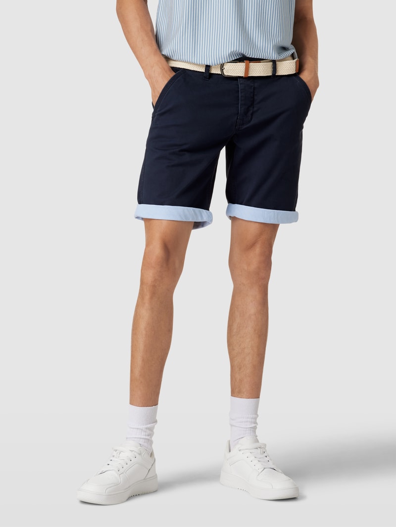 Chinoshorts inklusive Gürtel Modell 'MAGNUS' in dunkelblau