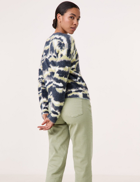 Gemusterter Pullover aus flauschigem Strick