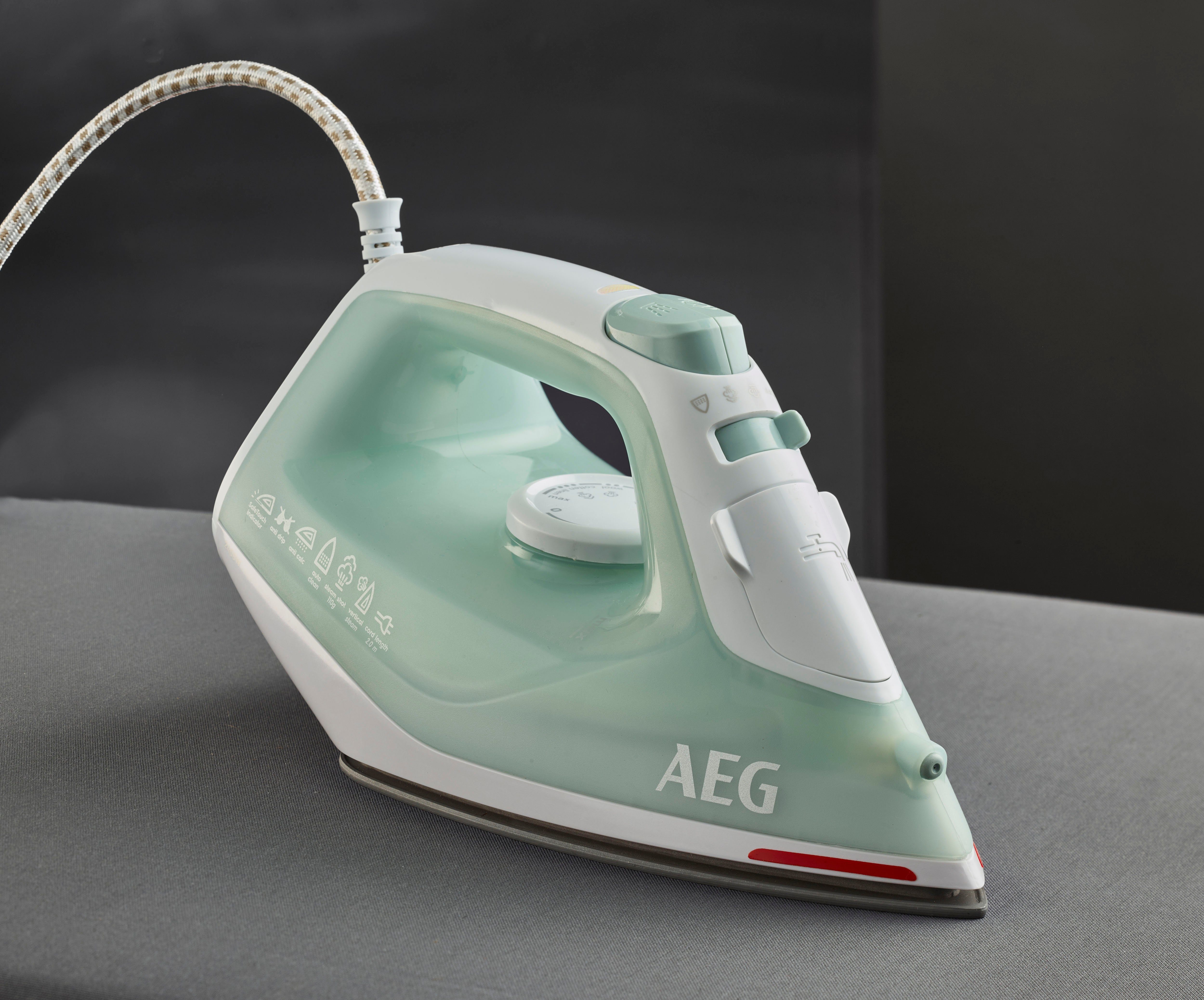 AEG Dampfbügeleisen EasyLine DB 1740LG, 2400 W, Filtration mit Anti-Kalk-Patrone, Restwärmeanzeige, 110 g Dampfstoss