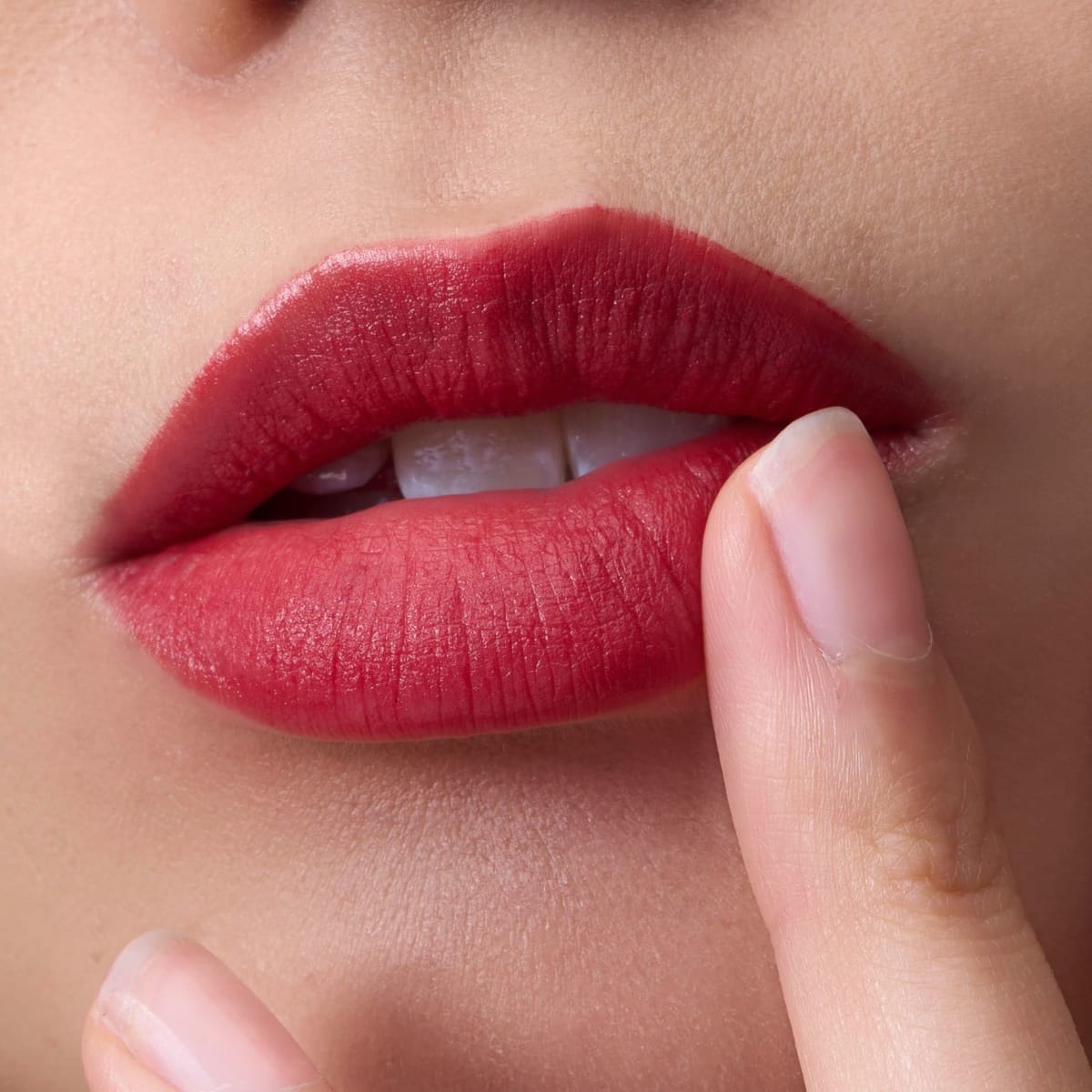 Lippenstift Matt 10 Red Kiss, 4 g